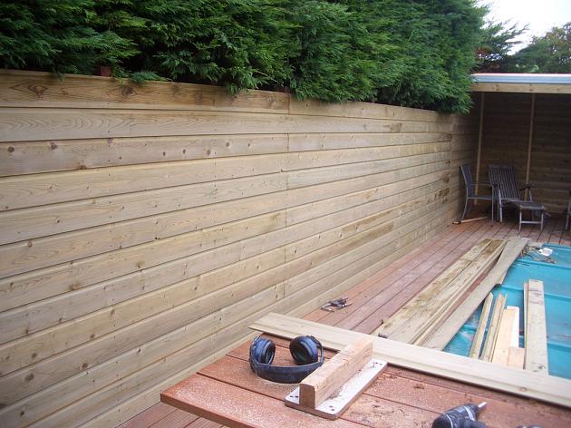 ME Grenen Geschaafde Overhangend Rabatplank 1,8 x 14,5 x 400 cm