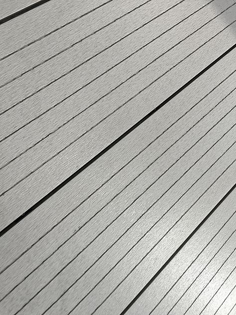 Restpartij Edam : Composiet Vlonderplank 3x26x400 cm Beige