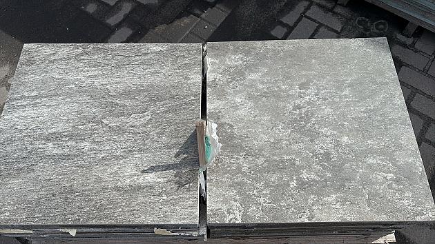 Outlet DUMP Partij Almere (8.63m2) : Actietegel Keramiek op Beton Casa Natura 60x60x4 cm Vesuvio