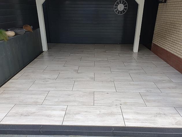 Restpartij Almere: ca. 17,5m2 Kera Twice Paduc 45x90x5,8 cm Silver