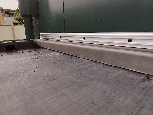 Aluminium Knelprofiel met sleufgaten 250x4,8 cm cm, bruut