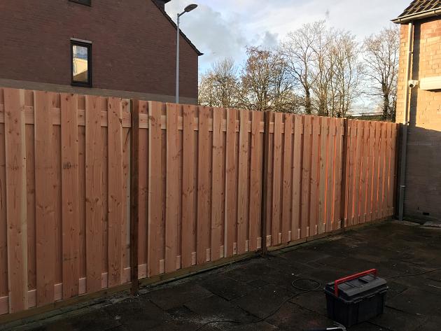 JWOODS Tuinscherm Red Wood 19-planks afbouw rechts 180/90x180 cm Geschaafd