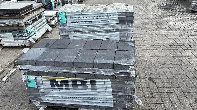 Restpartij Almere: 14.27m2 Vialetta 20x30x6 cm Granito