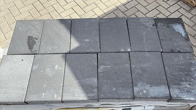 Restpartij Almere: 14.27m2 Vialetta 20x30x6 cm Granito