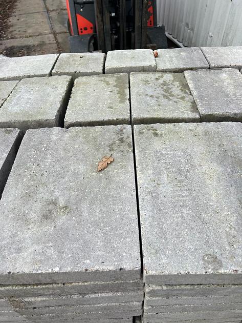 Restpartij Almere 80m2 Abbeystones  6 cm Ivory met deklaag