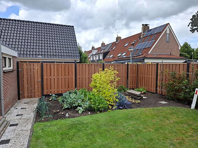 9246 hardhouten privacy tuinscherm 17 planks recht verticaal 180x180 cm tbv betonsysteem  497065
