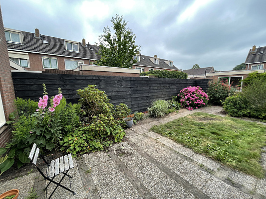 438d6f5f 50e9 492a 8754 01b647cede2e