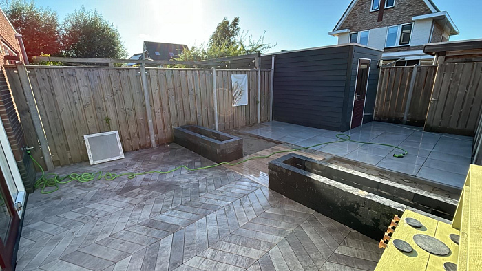 950f1c2d 497f 4d0d 8453 a5959780fd20