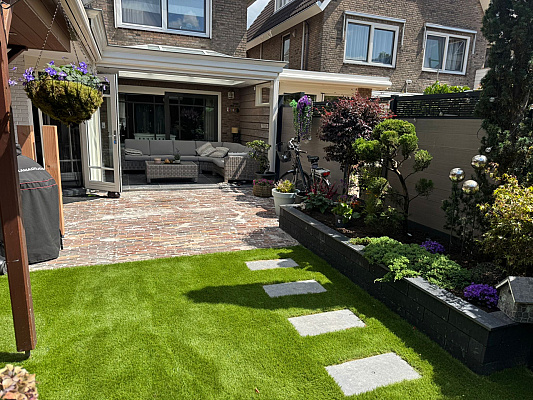 0fd7e3b0 fee7 4446 b94c ff673ae63a02