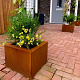 Cortenstaal vierkante plantenbak Miami 30x30x80 cm met bodemplaat + (8) voeten